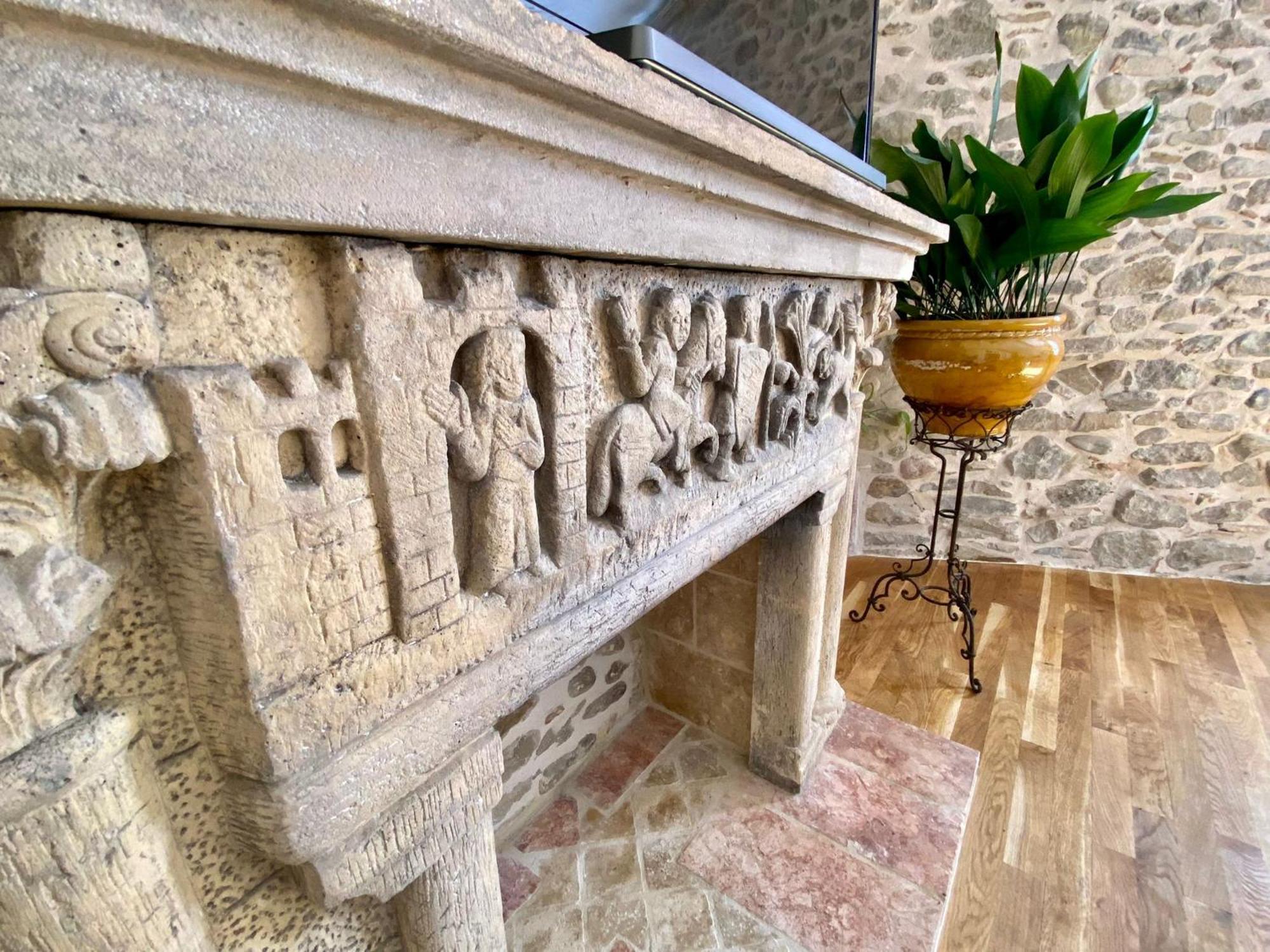 La Maison Des Templiers ~ Ostal Medieval ~ Logis Enchantes Каркассон Экстерьер фото