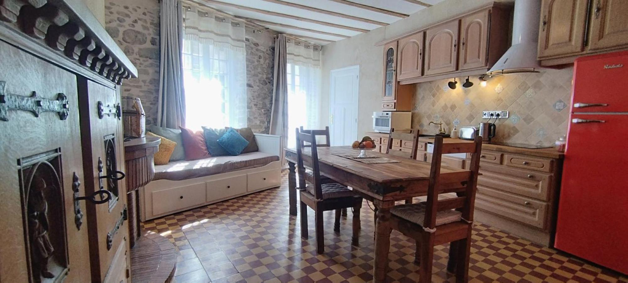 La Maison Des Templiers ~ Ostal Medieval ~ Logis Enchantes Каркассон Номер фото